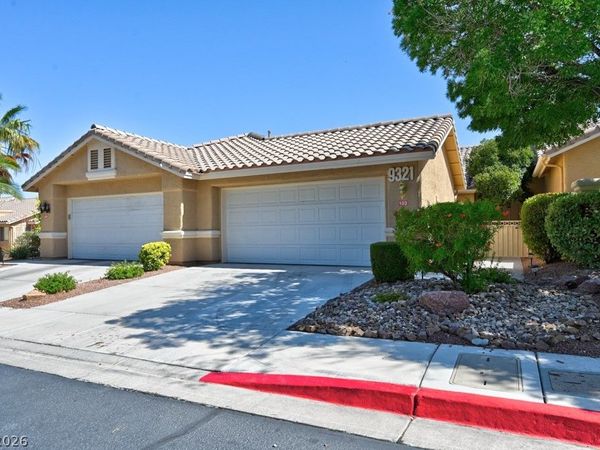 9321 Mount Bret Avenue , Unit 102, Las Vegas, NV 89129