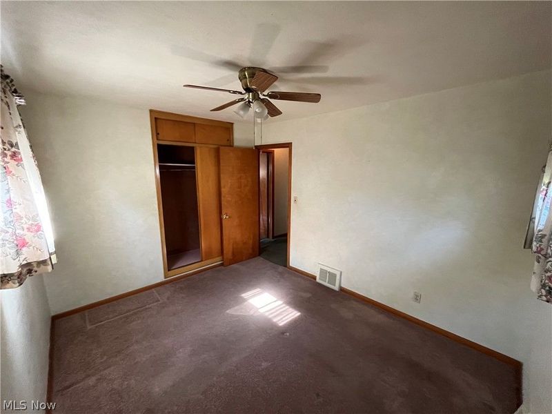 15513 Walvern Boulevard , Maple Heights, OH 44137 Photo 13