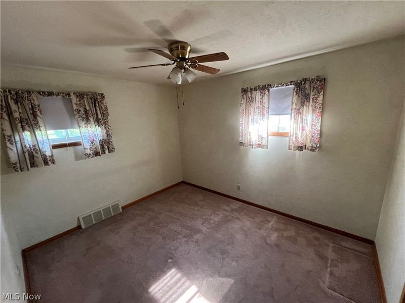 15513 Walvern Boulevard , Maple Heights, OH 44137 Photo 14