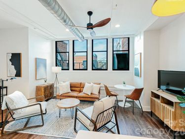 122 College Street , Unit 202, Asheville, NC 28801