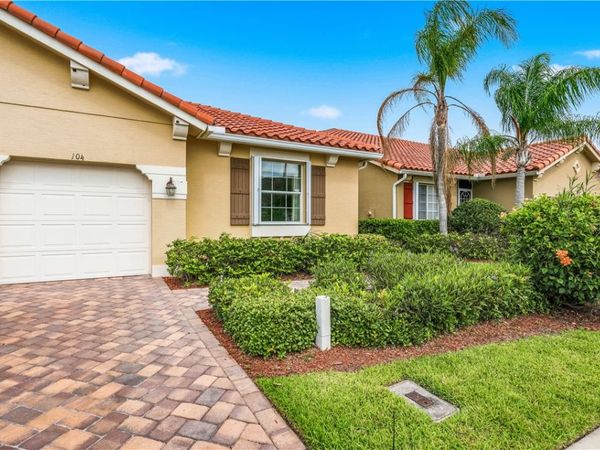6425 Oxford Circle, Unit 104D, Vero Beach, FL 32966