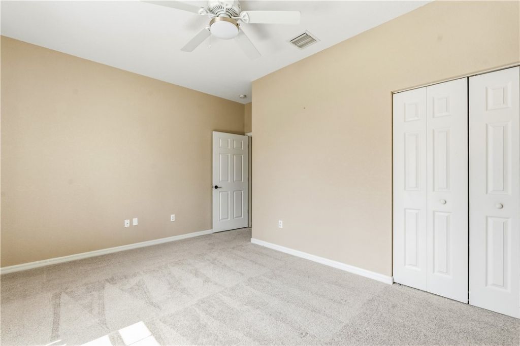 6425 Oxford Circle, Unit 104D, Vero Beach, FL 32966 Photo