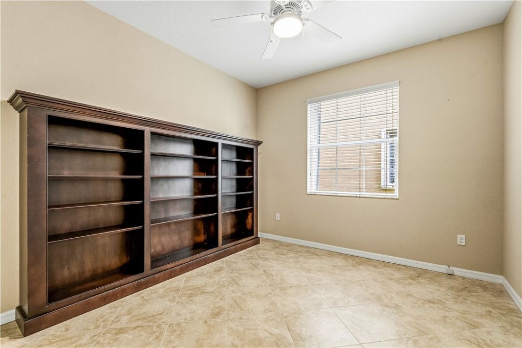 6425 Oxford Circle, Unit 104D, Vero Beach, FL 32966 Photo