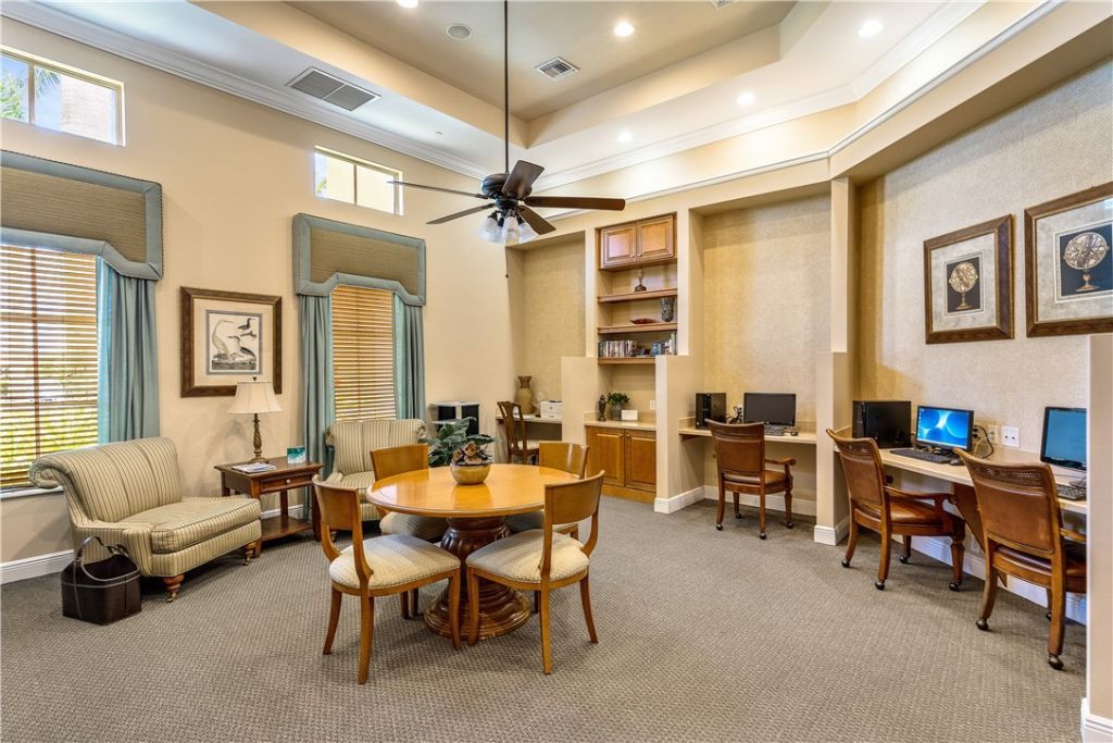 6425 Oxford Circle, Unit 104D, Vero Beach, FL 32966 Photo