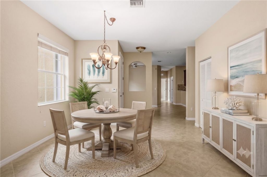 6425 Oxford Circle, Unit 104D, Vero Beach, FL 32966 Photo