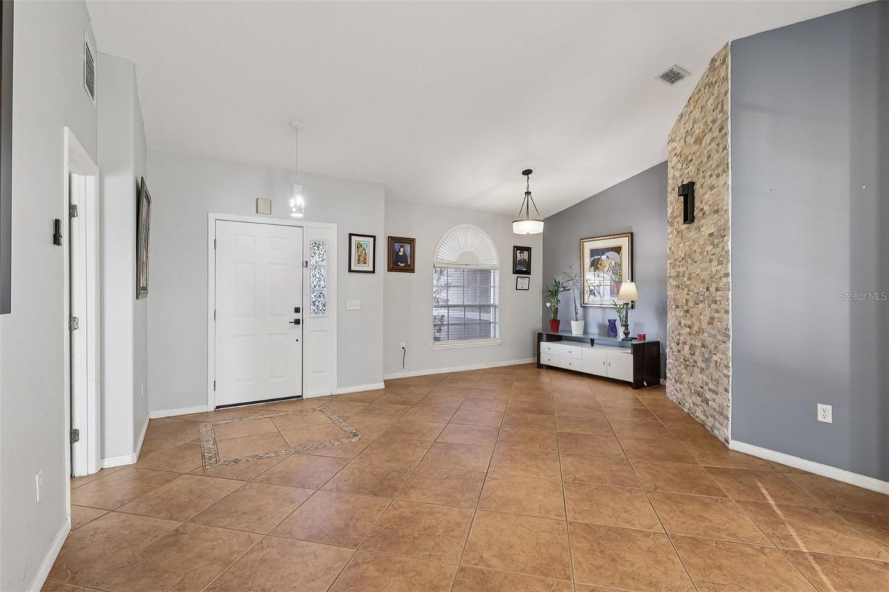 402 Ohio Way , Kissimmee, FL 34759 Photo
