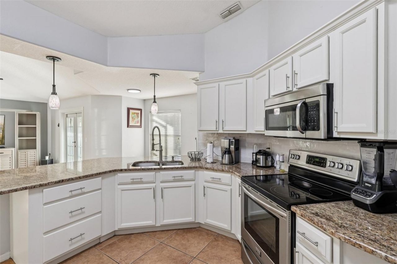 402 Ohio Way , Kissimmee, FL 34759 Photo