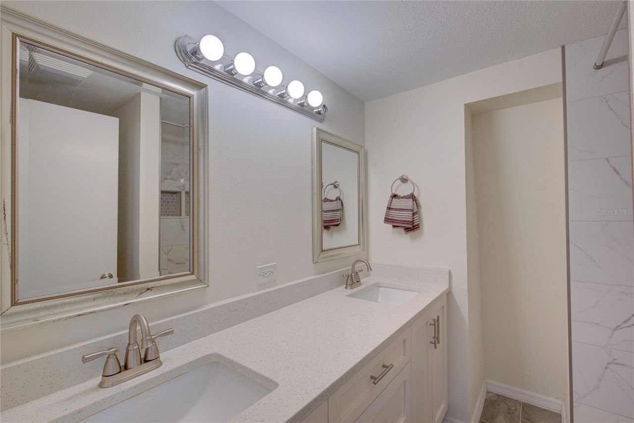 2612 2nd Court , Palm Harbor, FL 34684 Photo