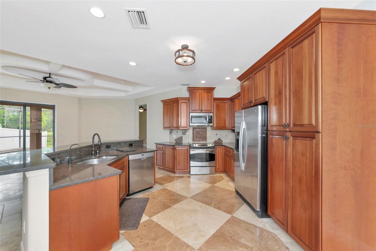 5624 Aaron Court , Sarasota, FL 34232 Photo