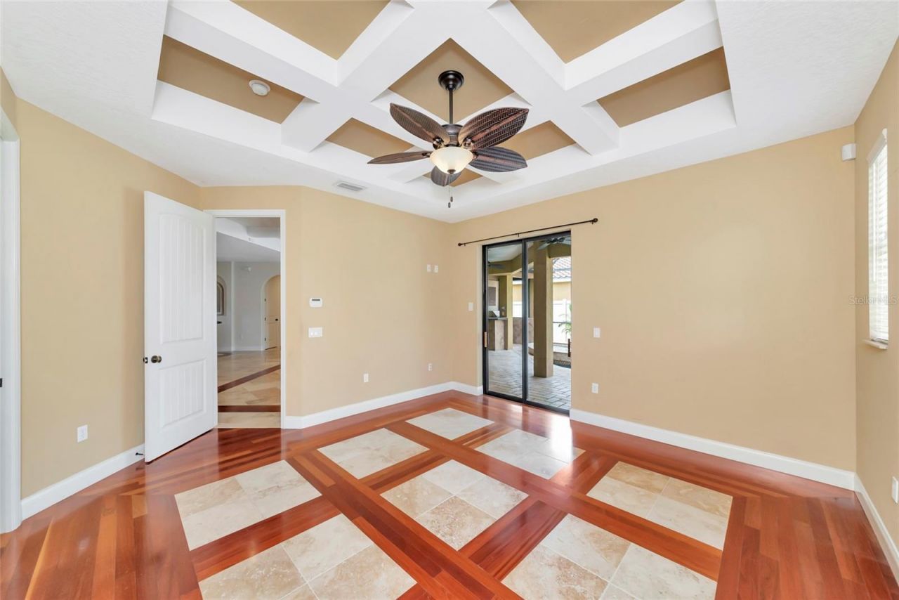 5624 Aaron Court , Sarasota, FL 34232 Photo
