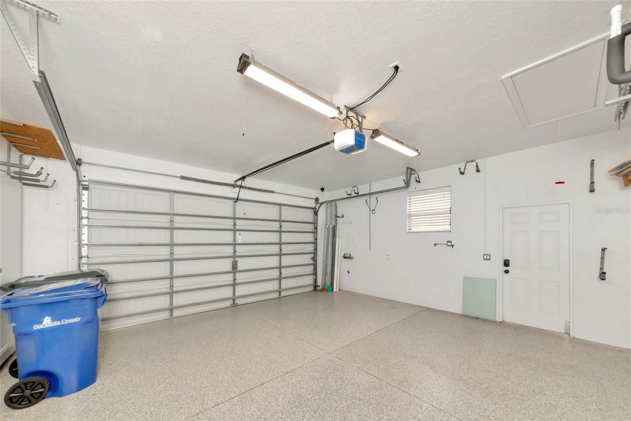 5624 Aaron Court , Sarasota, FL 34232 Photo
