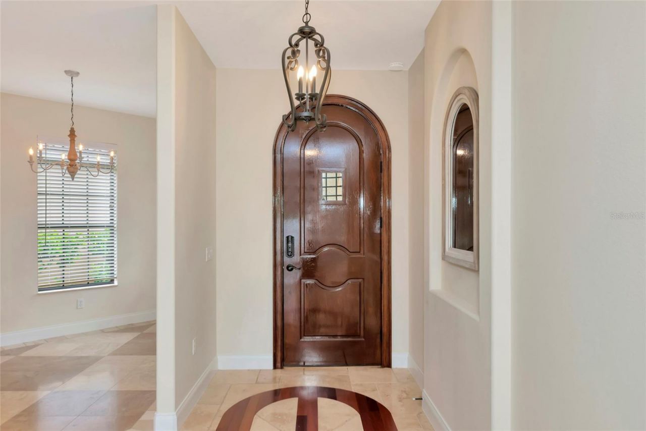 5624 Aaron Court , Sarasota, FL 34232 Photo