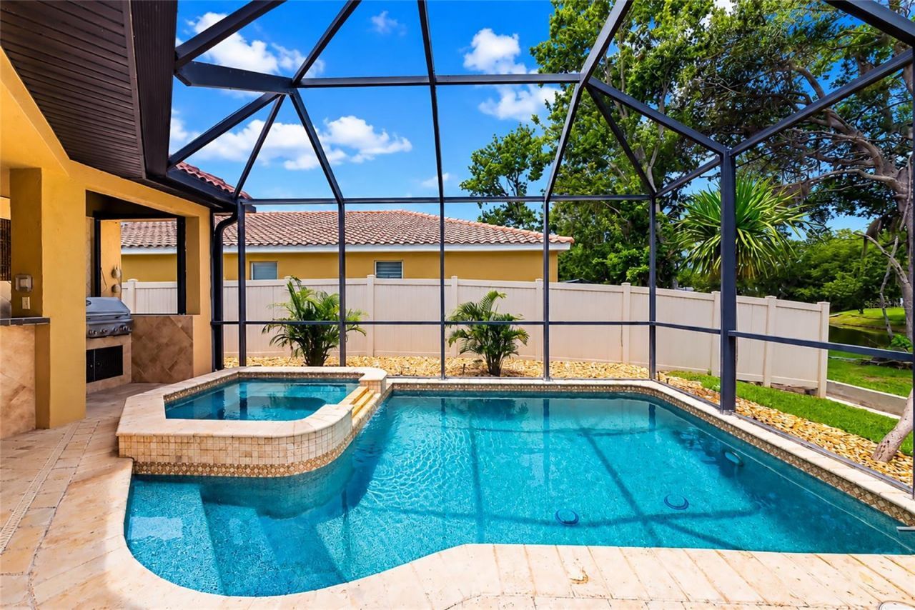 5624 Aaron Court , Sarasota, FL 34232 Photo
