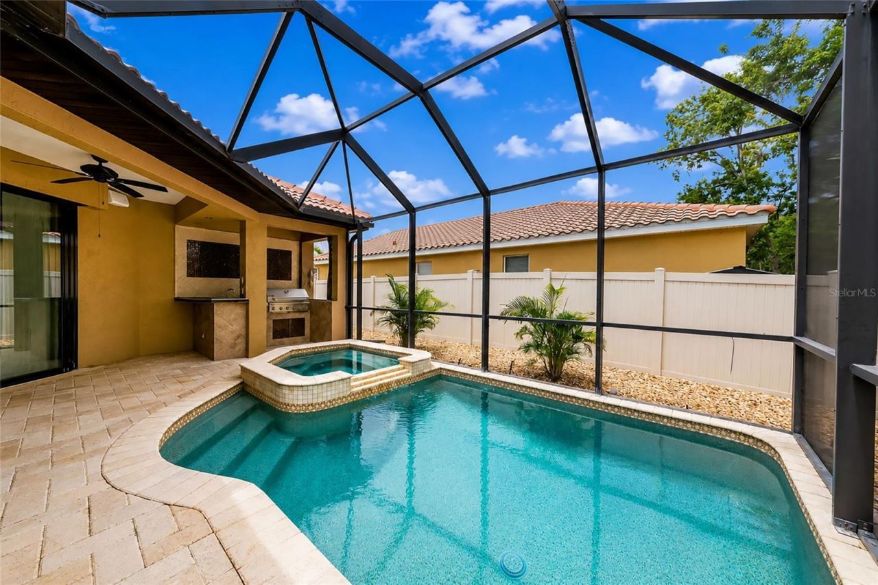 5624 Aaron Court , Sarasota, FL 34232 Photo