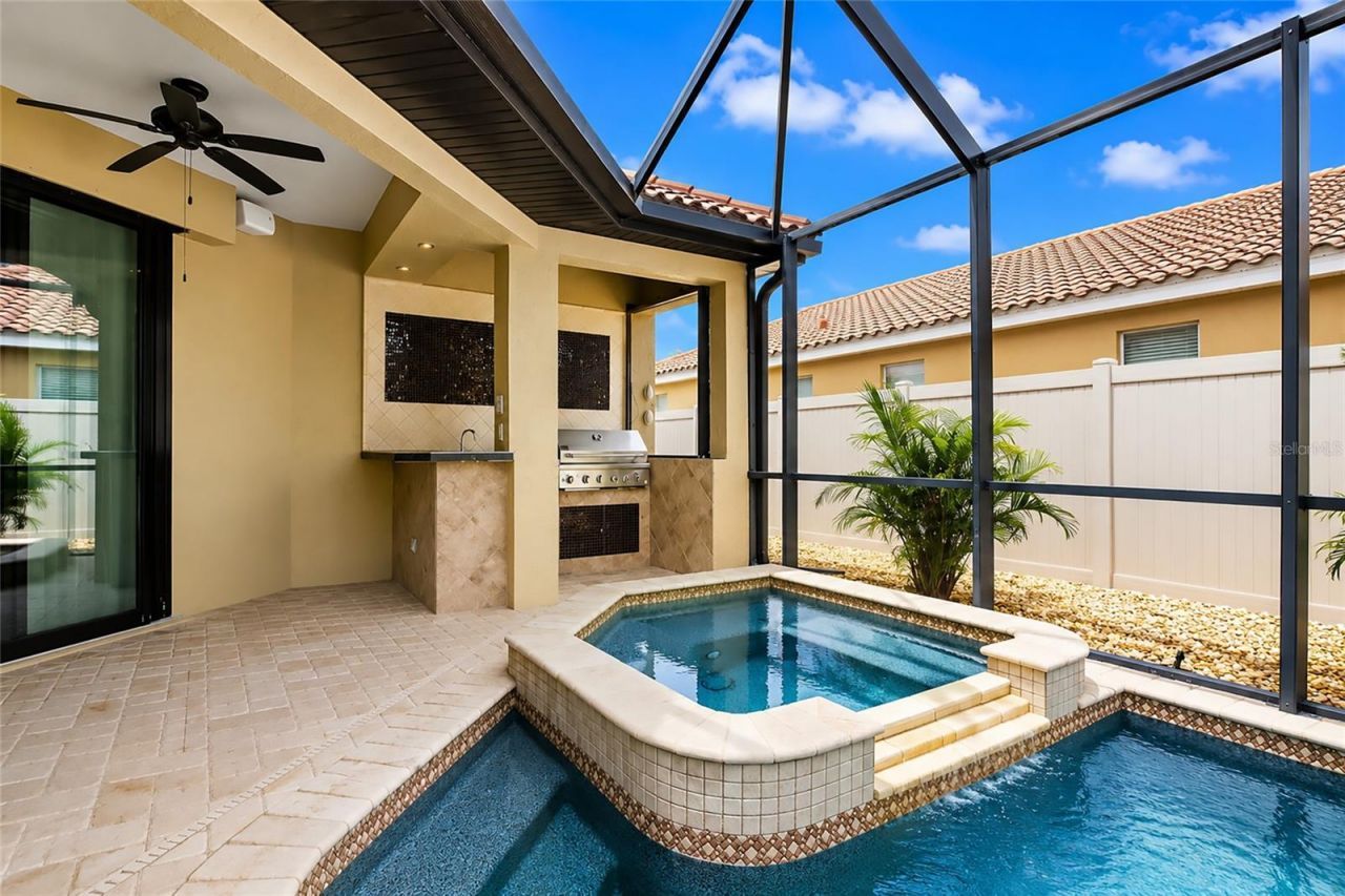 5624 Aaron Court , Sarasota, FL 34232 Photo