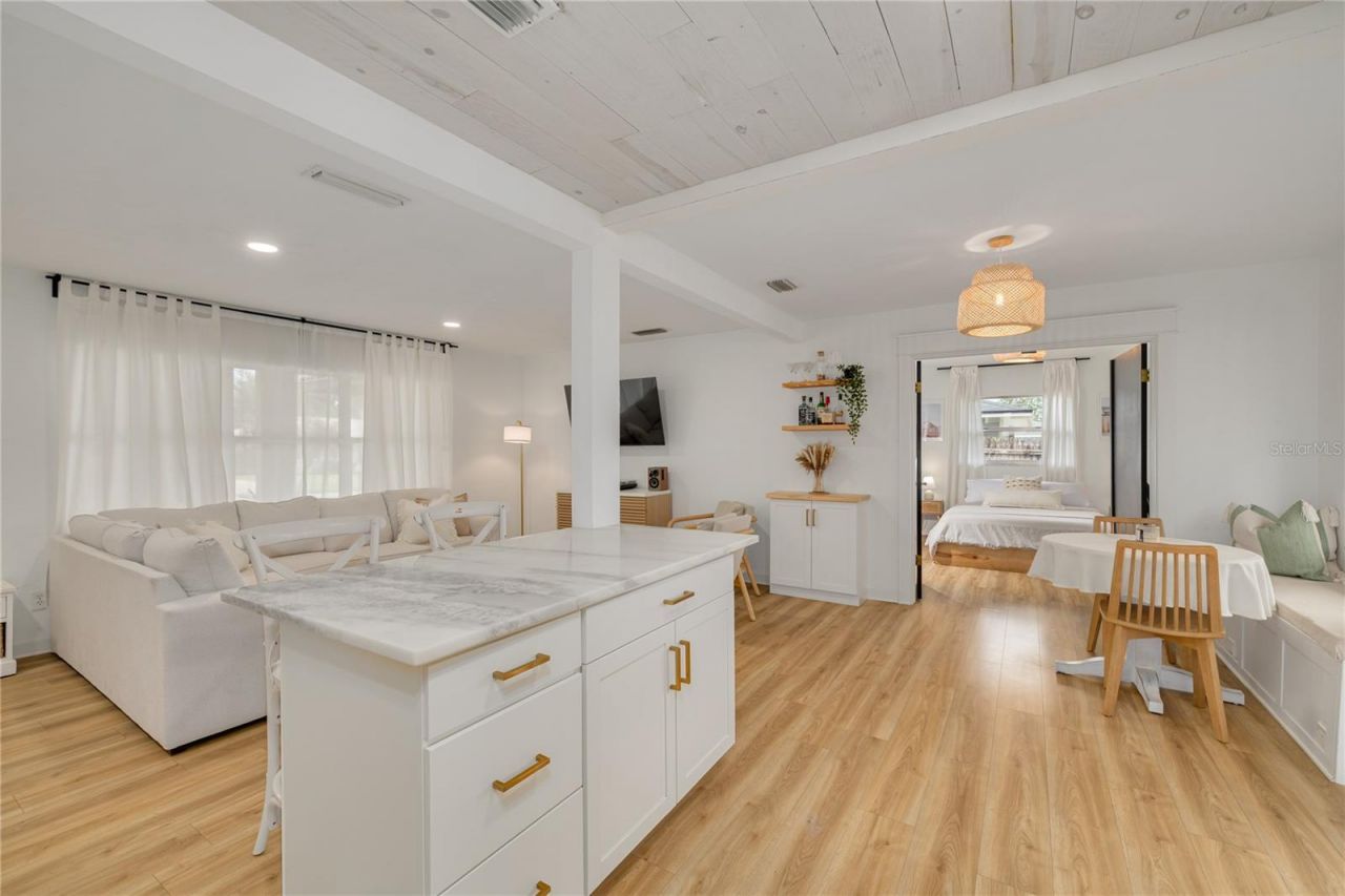 5271 35th Avenue N, Saint Petersburg, FL 33710 Photo