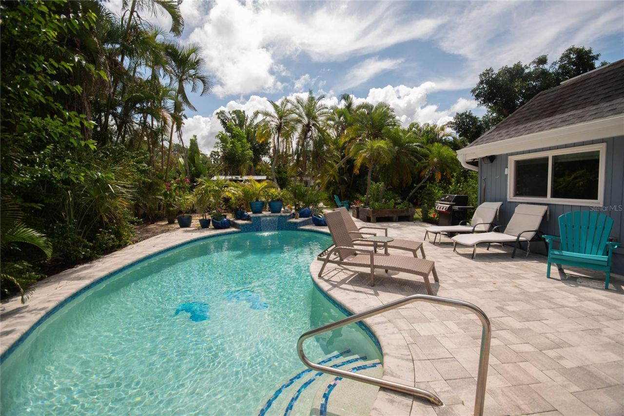 4925 Primrose Path, Sarasota, FL 34242 Photo