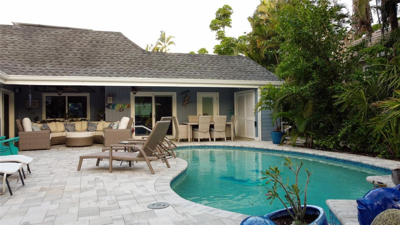 4925 Primrose Path, Sarasota, FL 34242 Photo