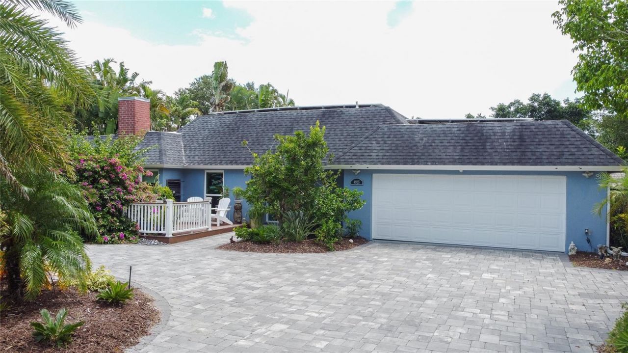 4925 Primrose Path, Sarasota, FL 34242 Photo