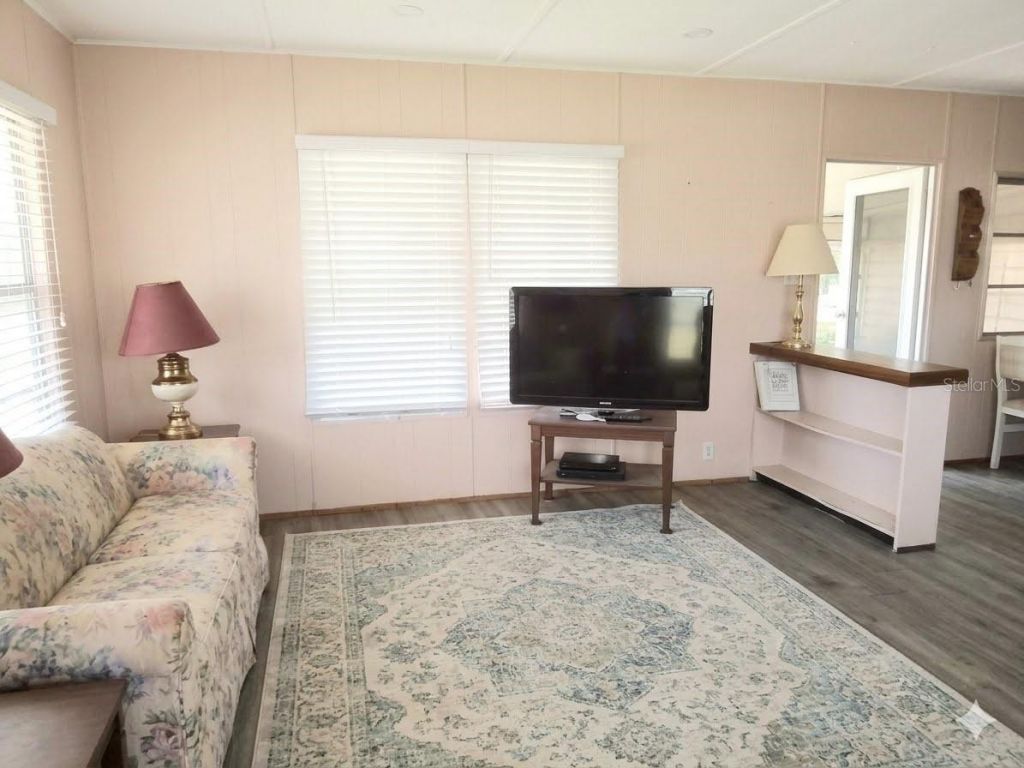 903 Mark Road , Leesburg, FL 34748 Photo
