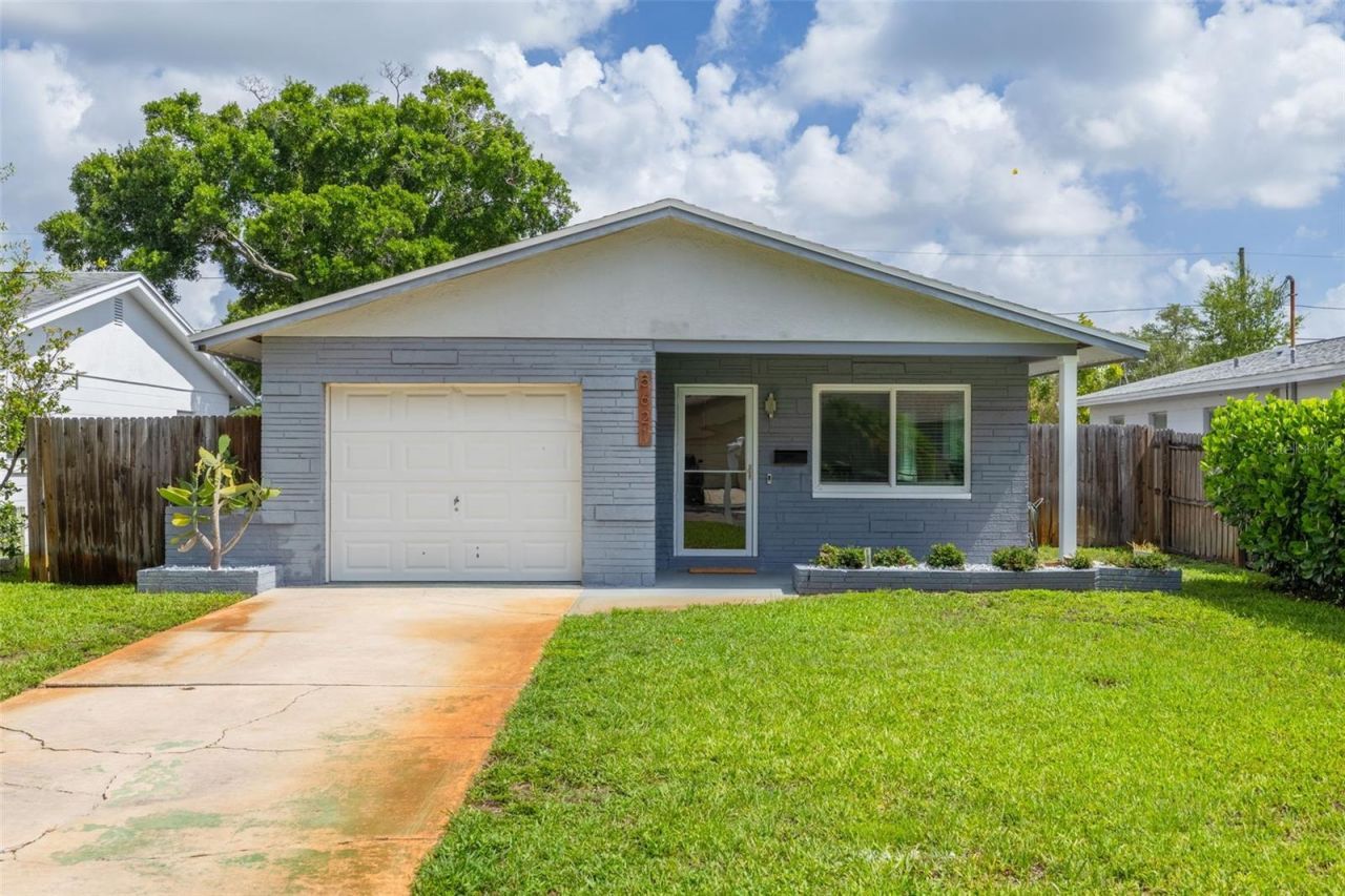 5621 16th Avenue N, Saint Petersburg, FL 33710 Photo