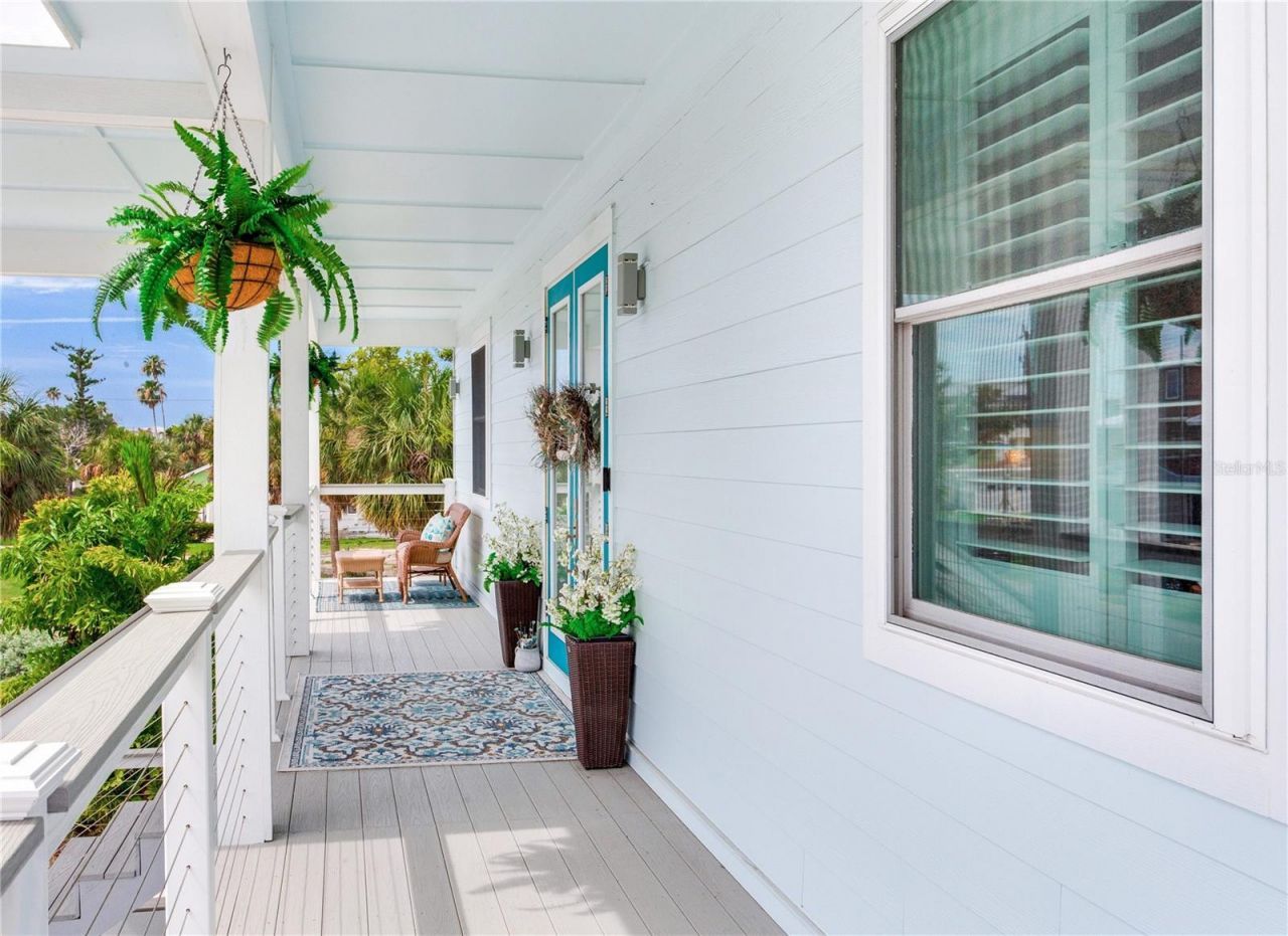 15808 Redington Drive, Redington Beach, FL 33708 Photo