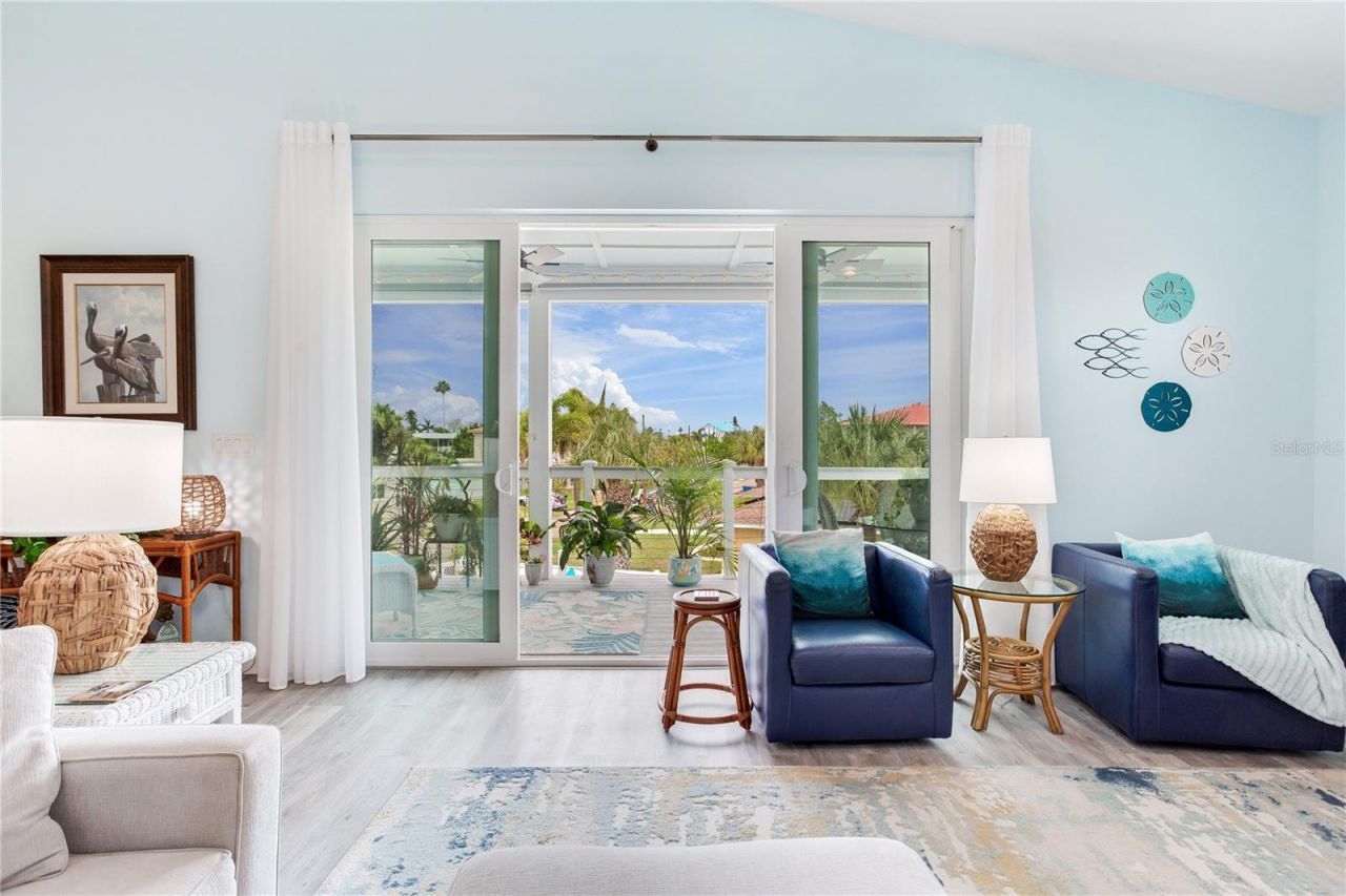 15808 Redington Drive, Redington Beach, FL 33708 Photo