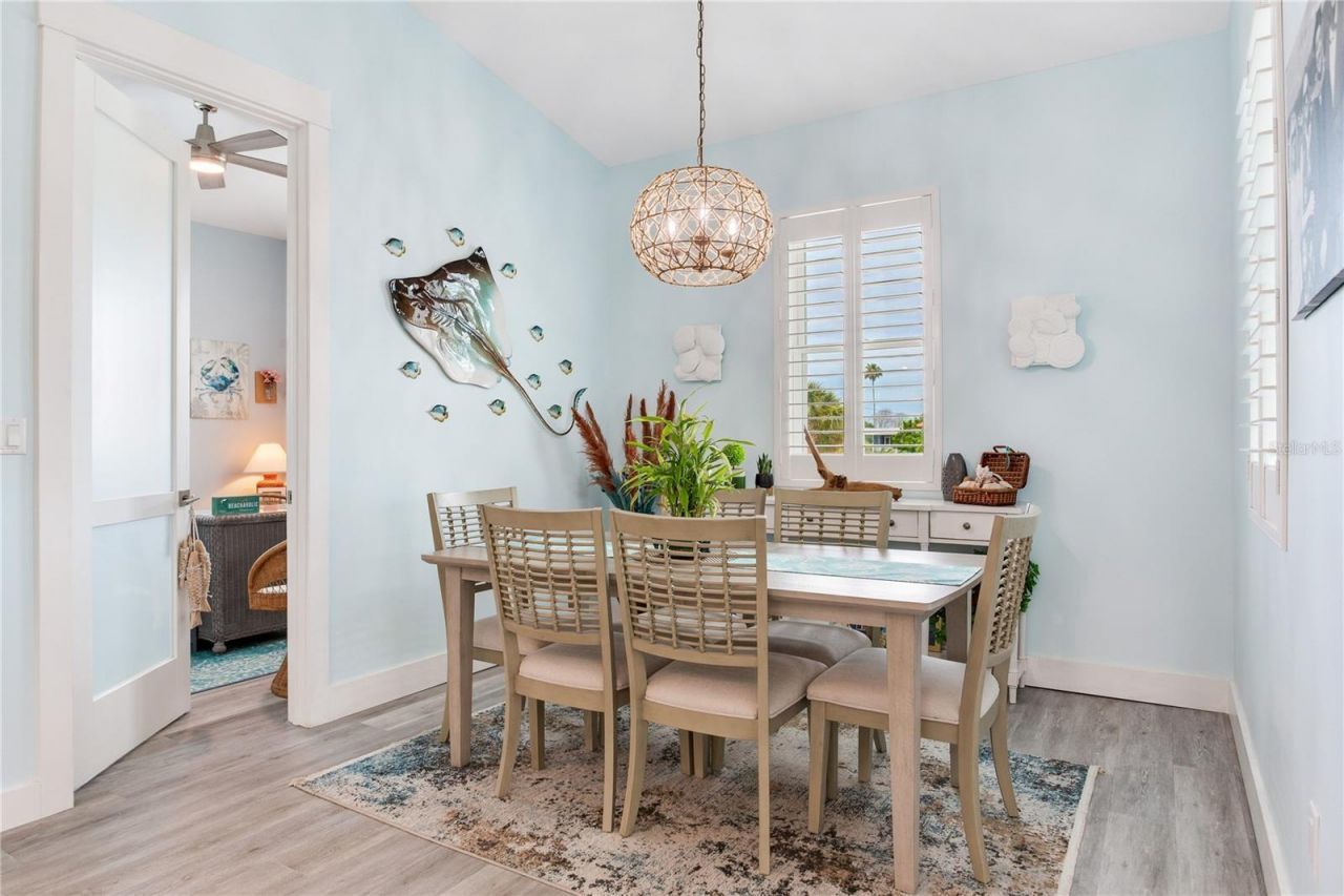 15808 Redington Drive, Redington Beach, FL 33708 Photo