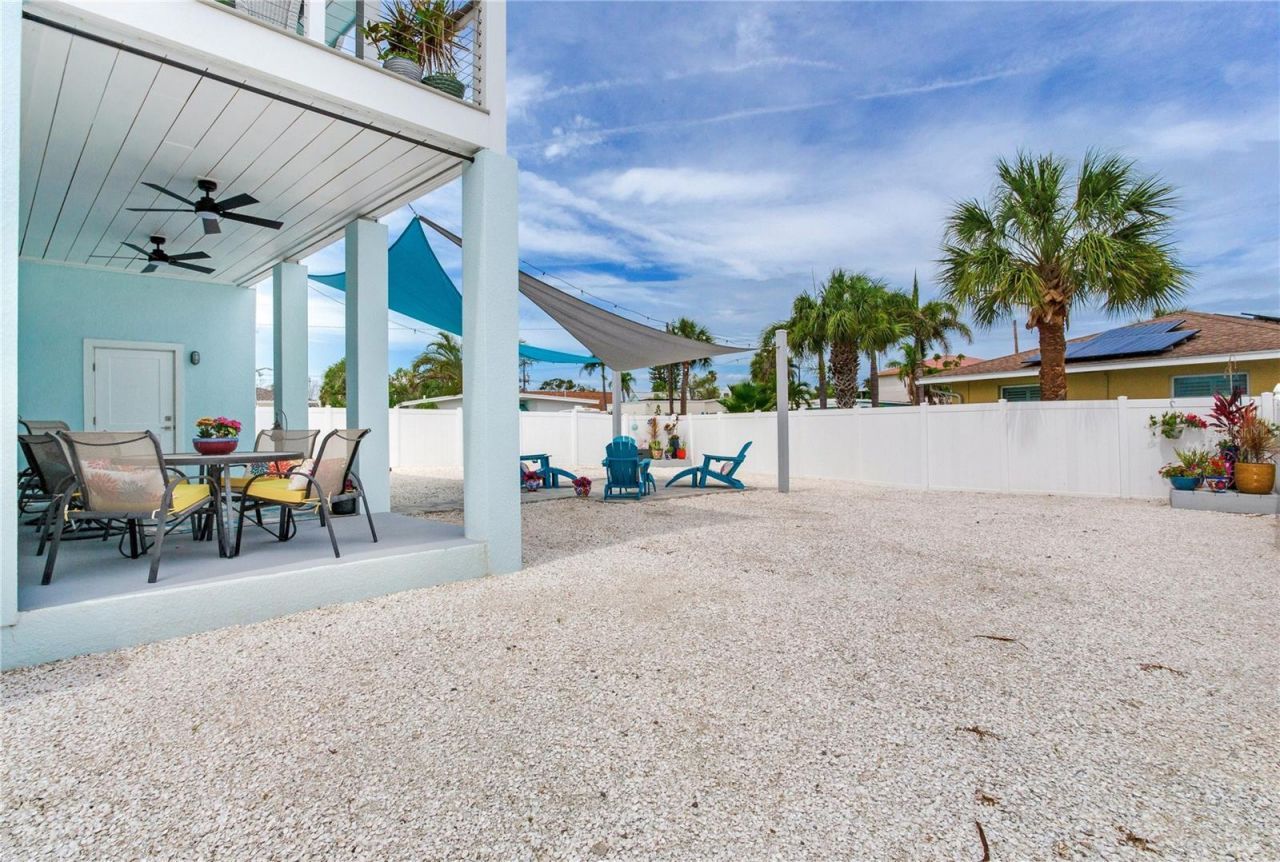 15808 Redington Drive, Redington Beach, FL 33708 Photo