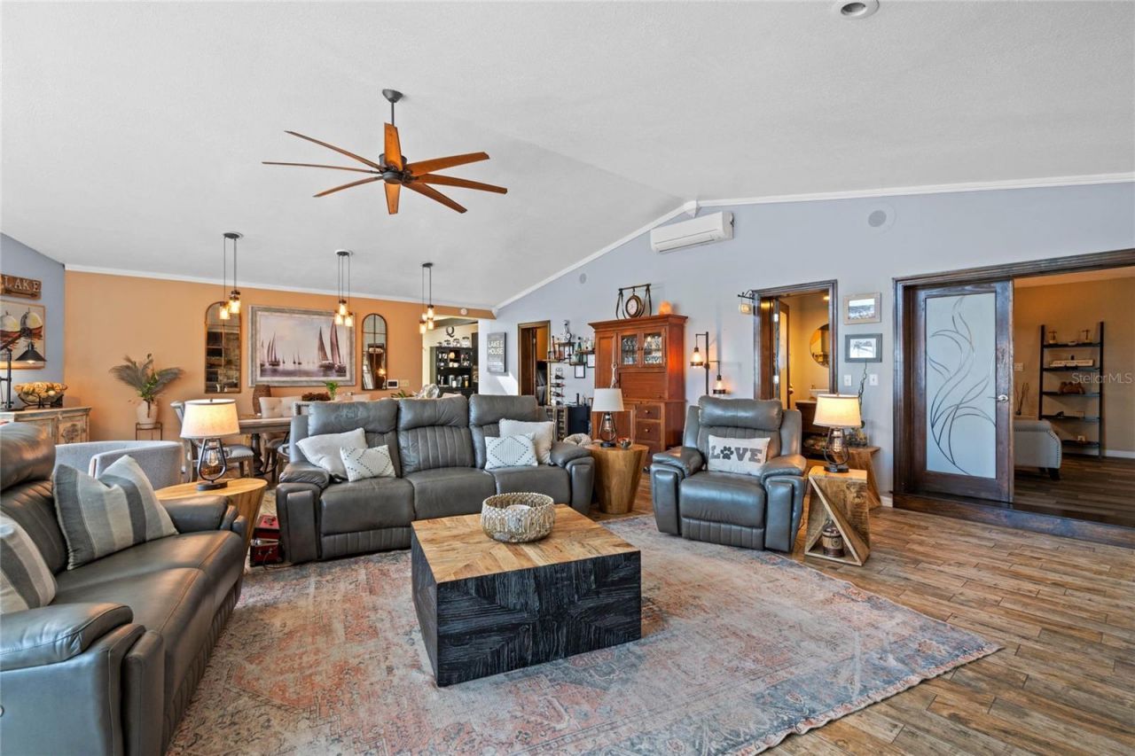 1102 N Palmetto Street , Leesburg, FL 34748 Photo