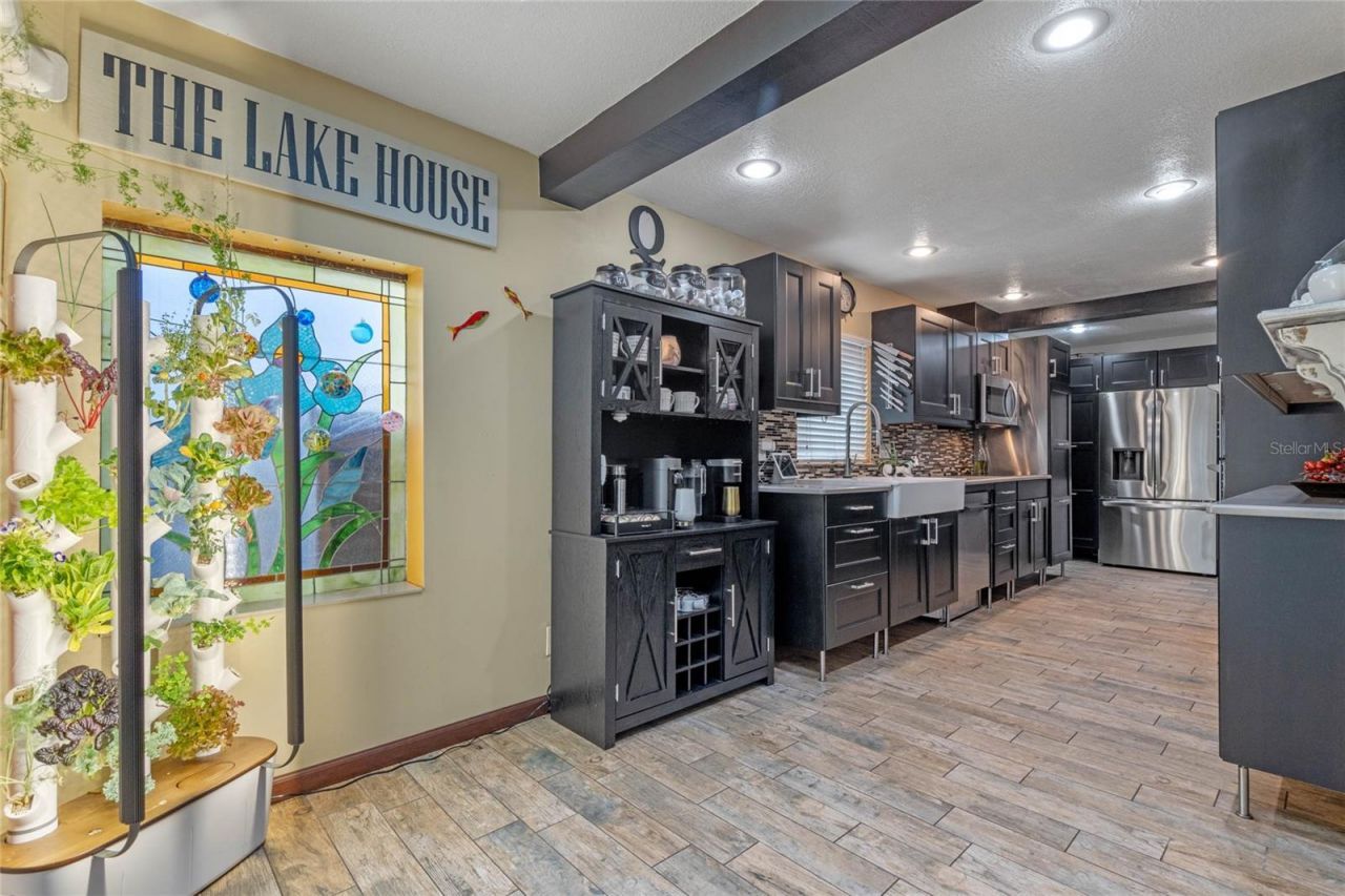 1102 N Palmetto Street , Leesburg, FL 34748 Photo