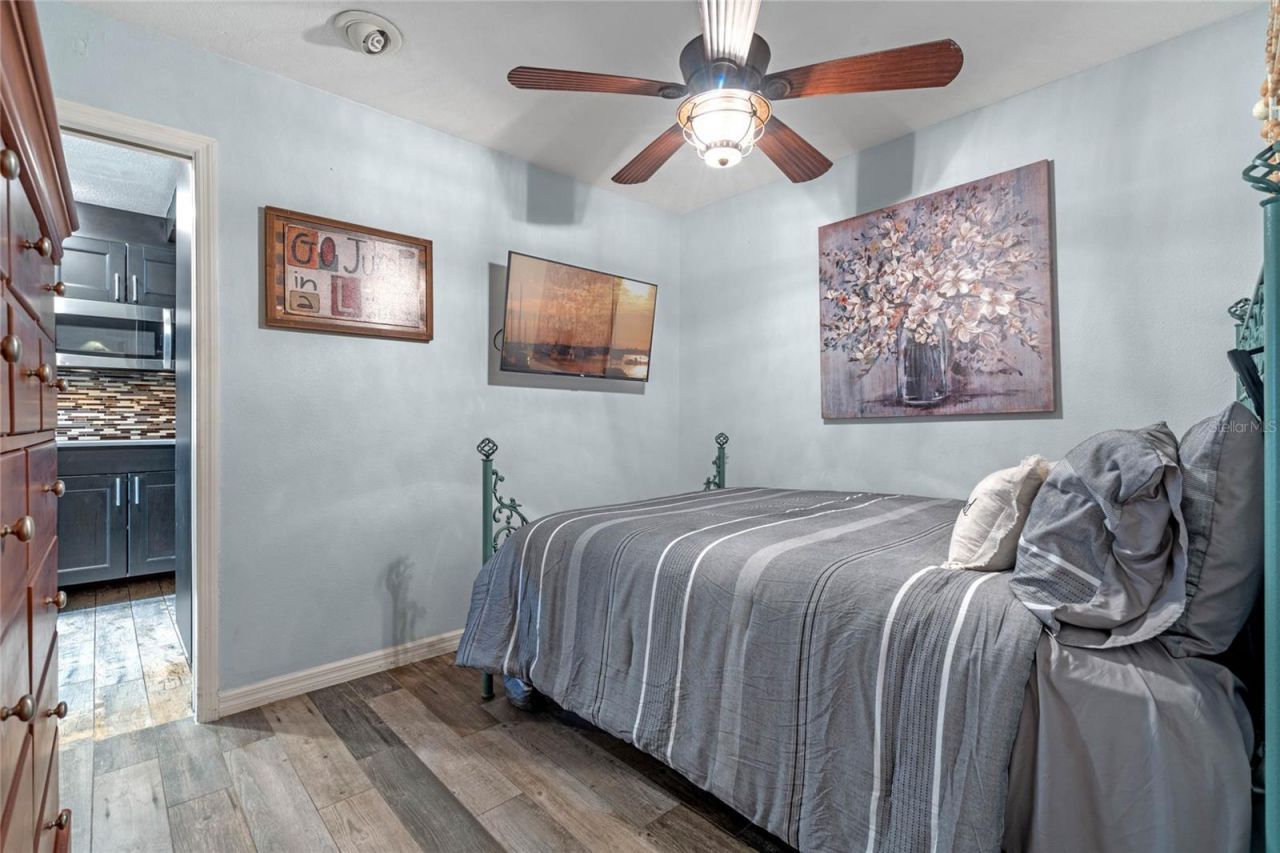 1102 N Palmetto Street , Leesburg, FL 34748 Photo