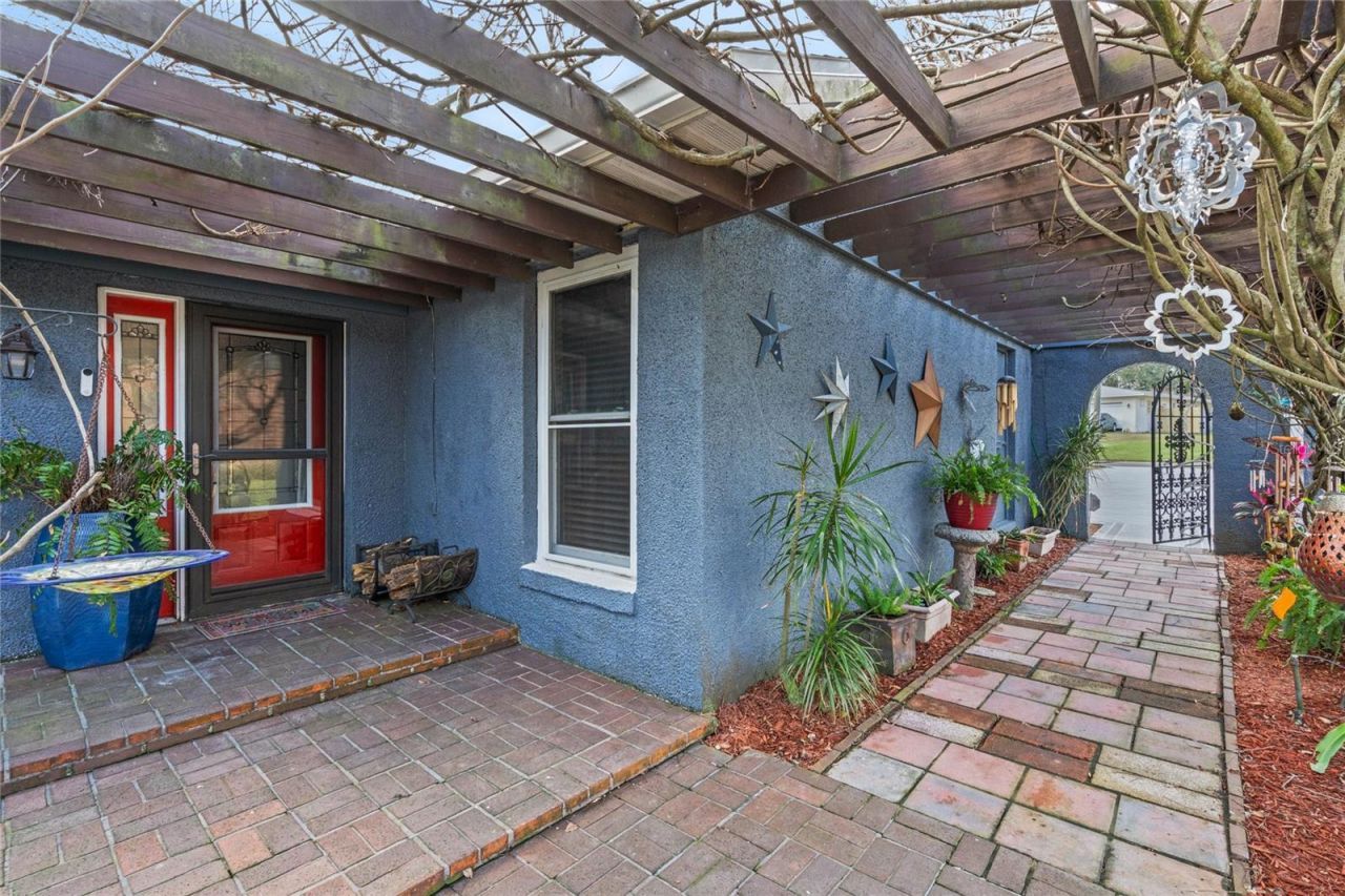 1102 N Palmetto Street , Leesburg, FL 34748 Photo