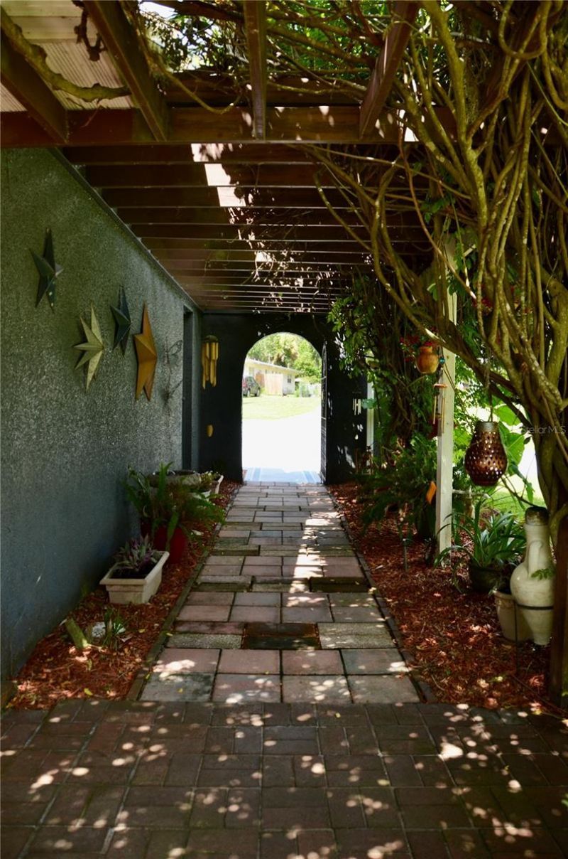 1102 N Palmetto Street, Leesburg, FL 34748 Photo