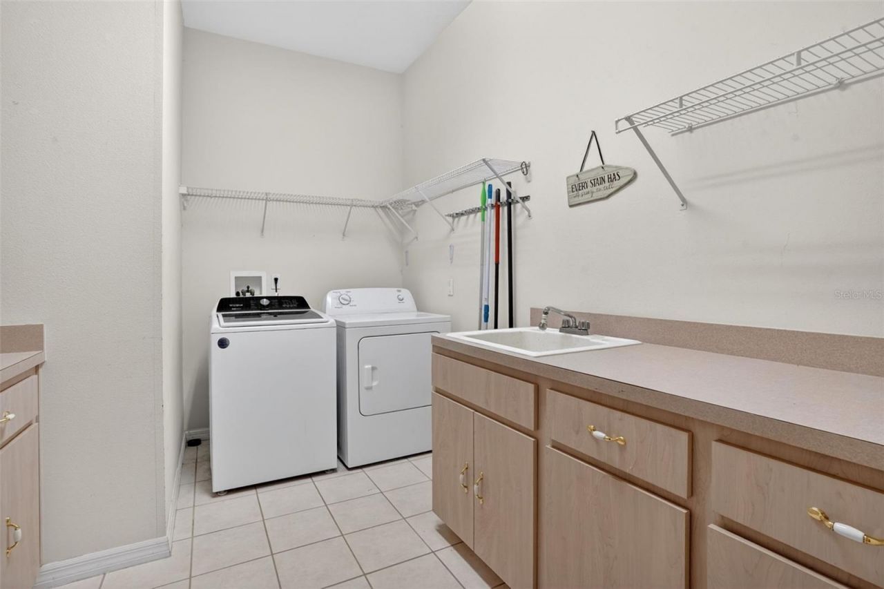 9363 Tooke Shore Drive, Weeki Wachee, FL 34613 Photo