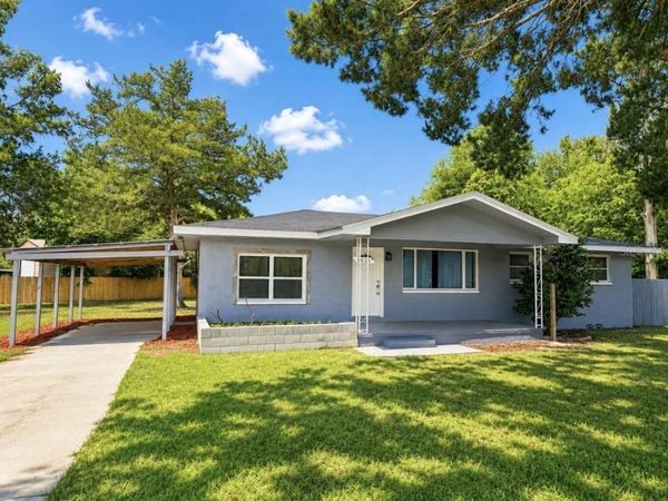 1025 NE 4TH STREET , CHIEFLAND, FL 32626