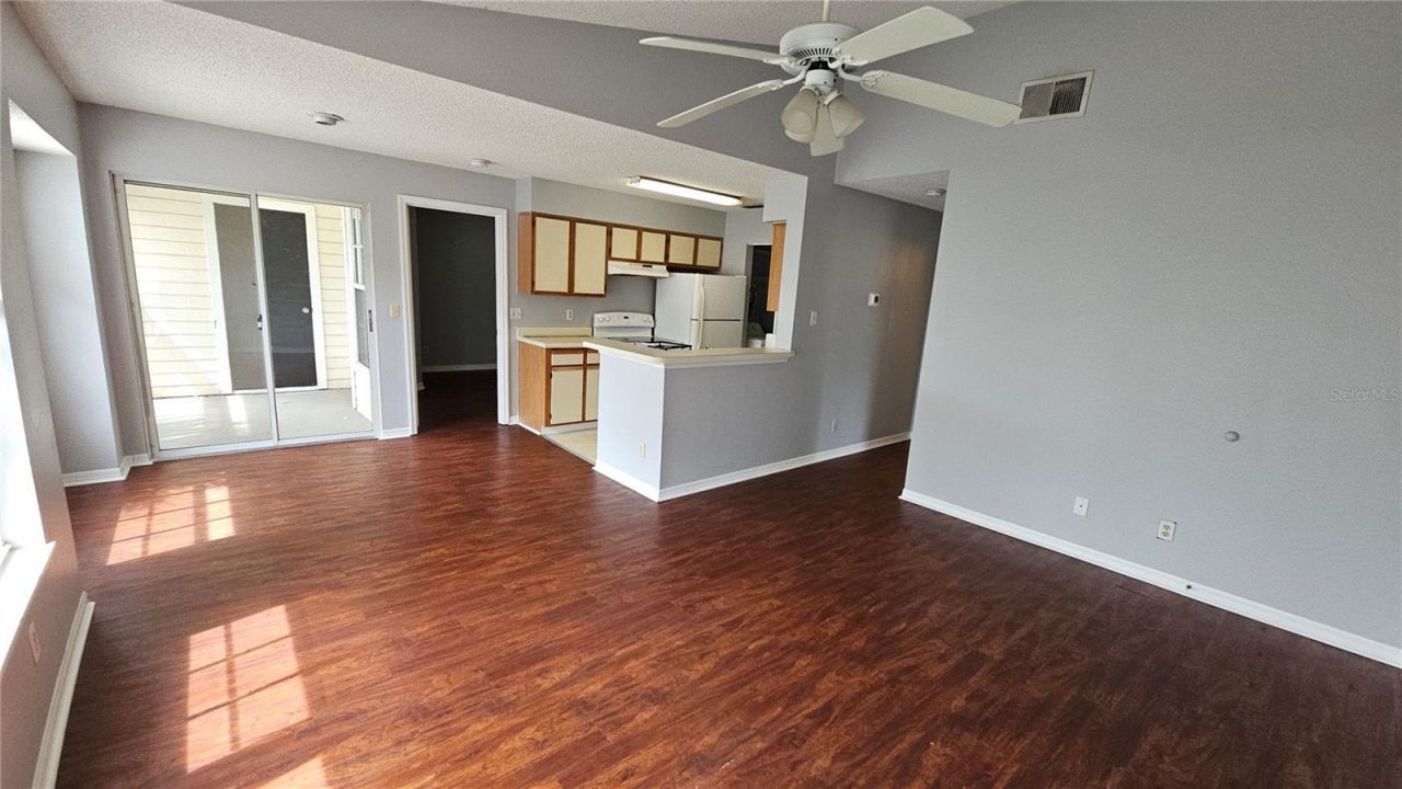 1075 S Hiawassee Rd , Unit 922, Orlando, FL 32835 Photo