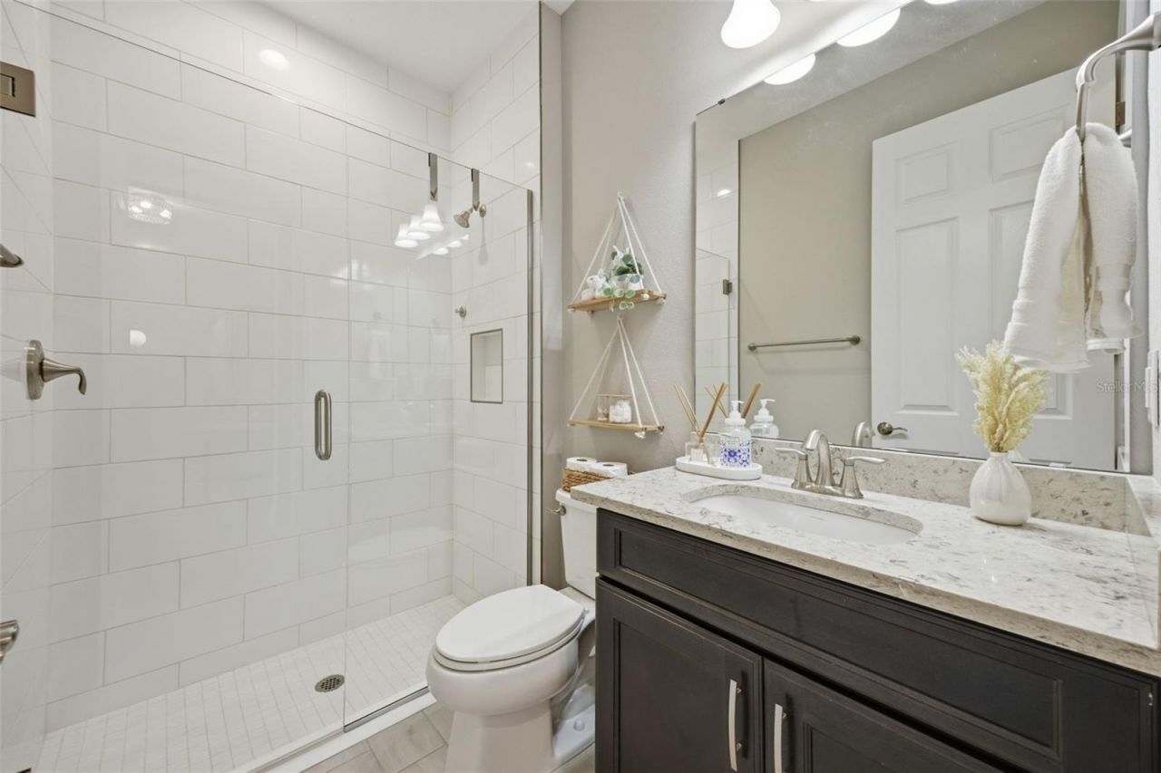 8310 Carrhill Place , Parrish, FL 34219 Photo