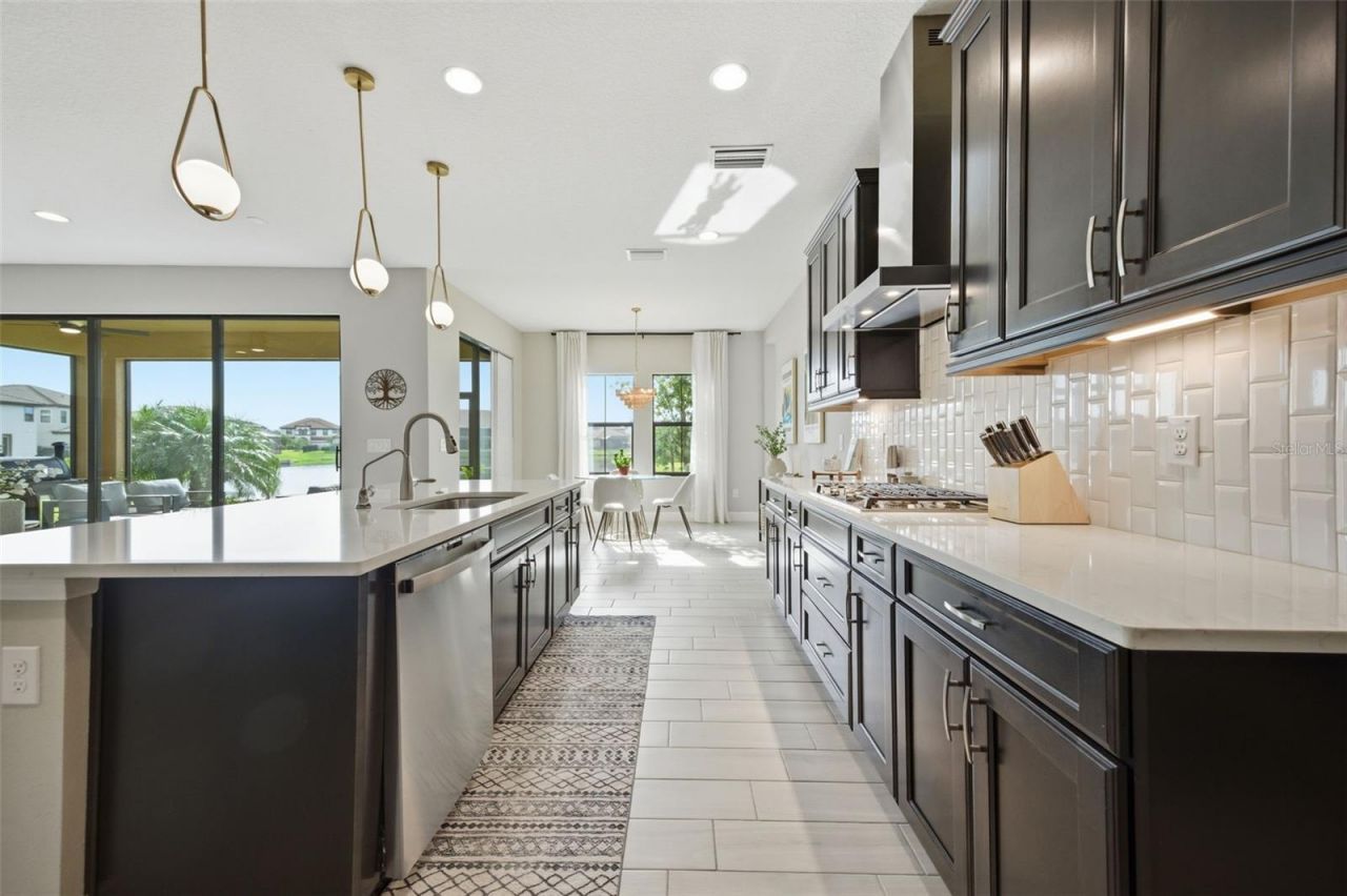 8310 Carrhill Place , Parrish, FL 34219 Photo