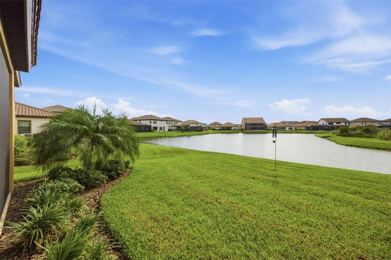 8310 Carrhill Place , Parrish, FL 34219 Photo
