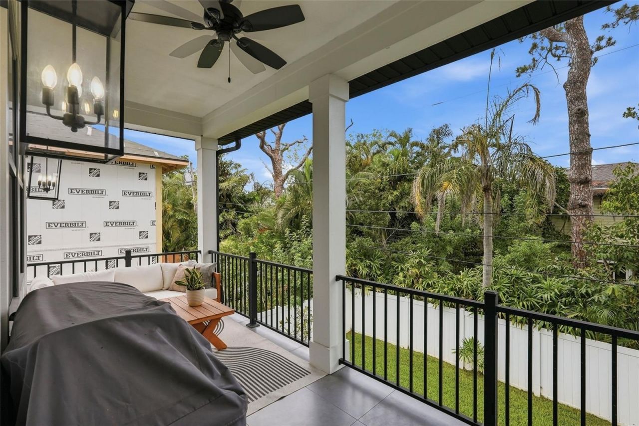 1727 Maryland Avenue Ne, Saint Petersburg, FL 33703 Photo