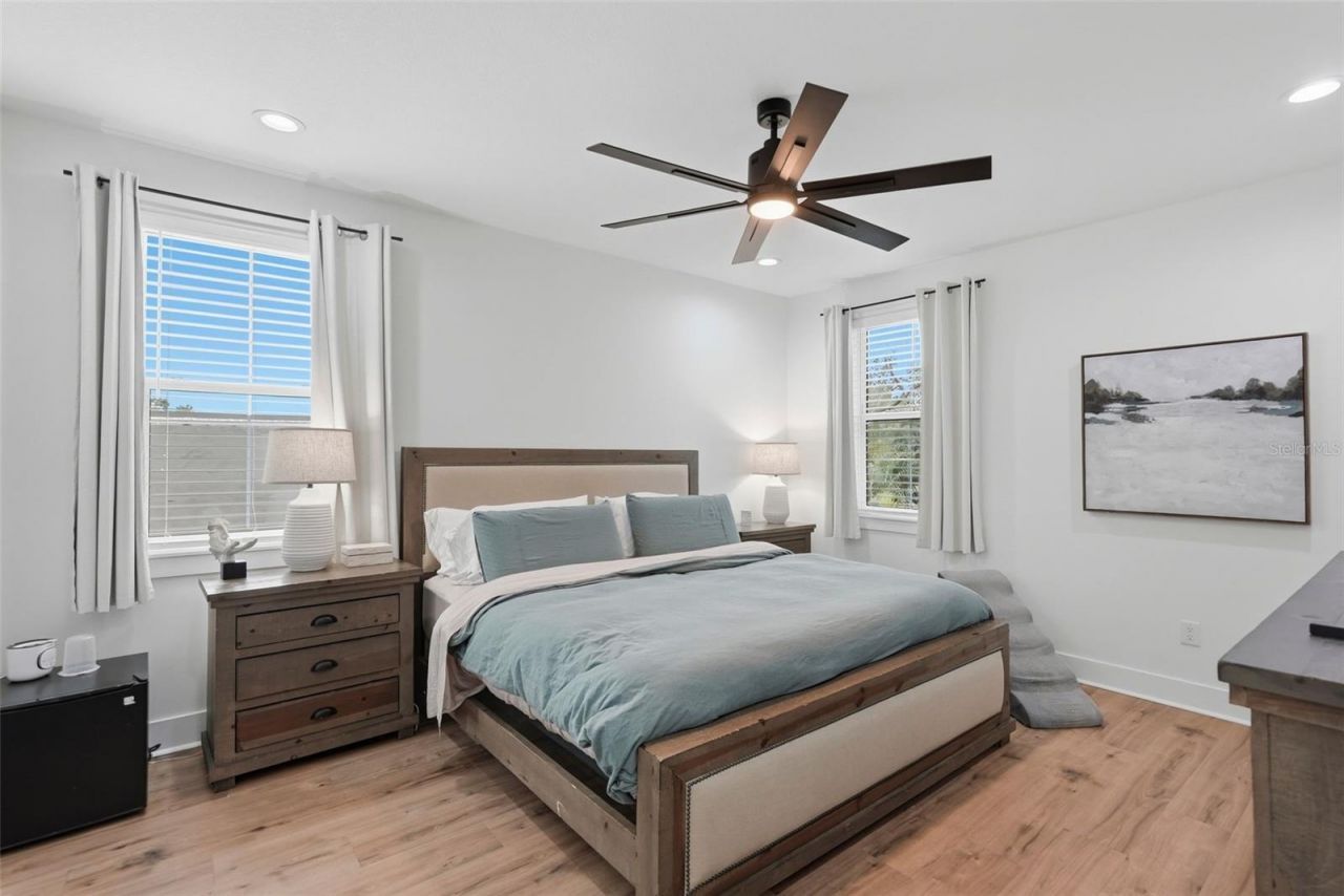 1727 Maryland Avenue Ne, Saint Petersburg, FL 33703 Photo