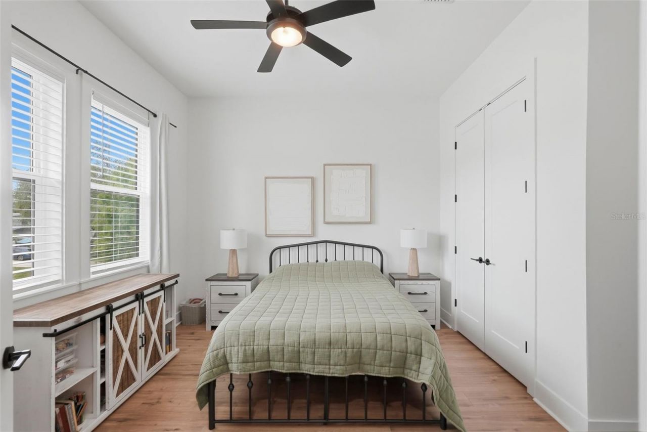 1727 Maryland Avenue Ne, Saint Petersburg, FL 33703 Photo