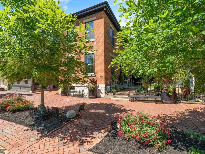 763 Mohawk Street , Columbus, OH 43206 Photo 2