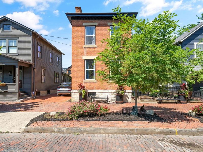 763 Mohawk Street , Columbus, OH 43206 Photo 3
