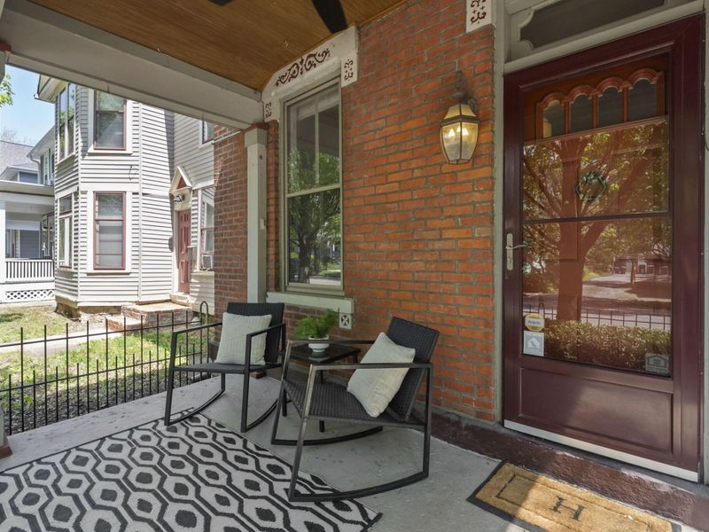 1056 Pennsylvania Avenue , Columbus, OH 43201 Photo 2