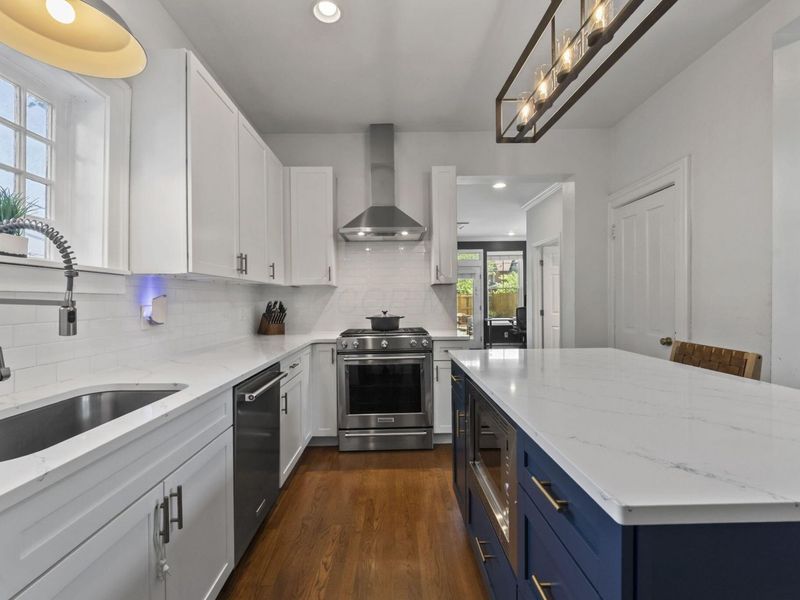 1056 Pennsylvania Avenue , Columbus, OH 43201 Photo 8