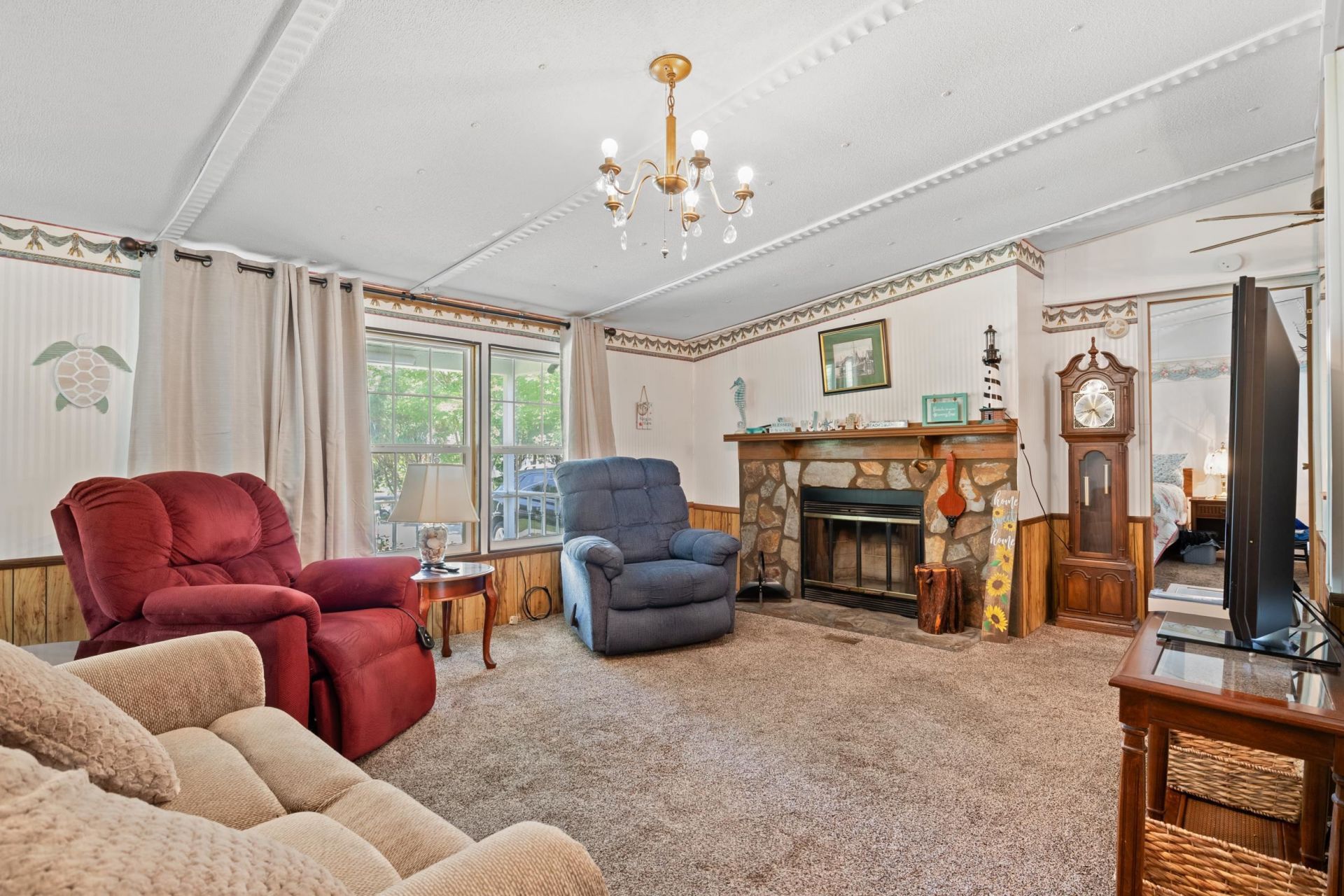 563 Plum Ct. Photo 20