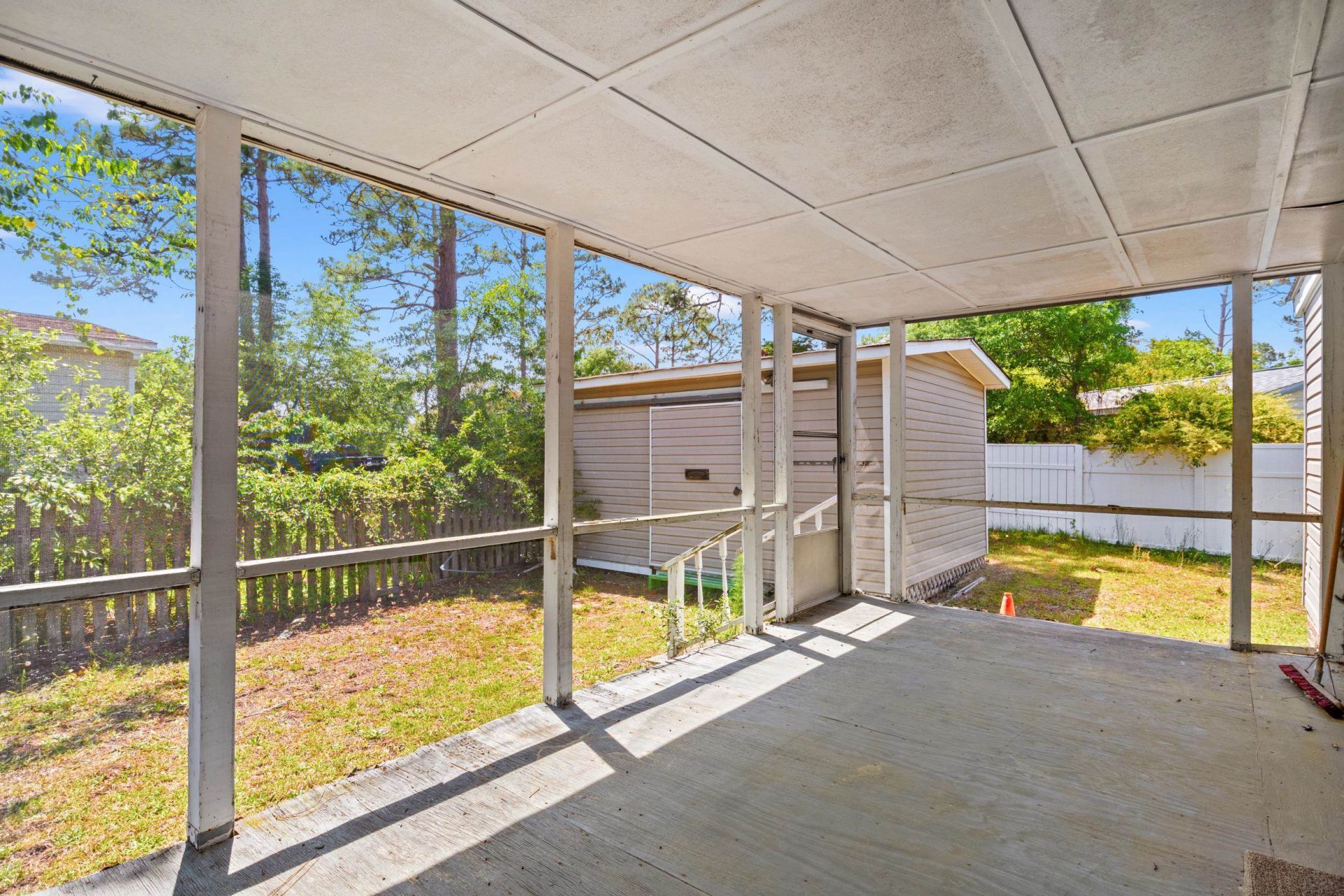 563 Plum Ct. Photo 27