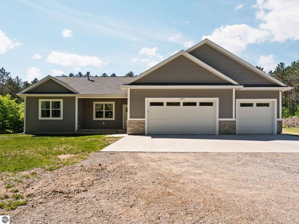 12623 Fleetwood Court S, Empire, MI 49630